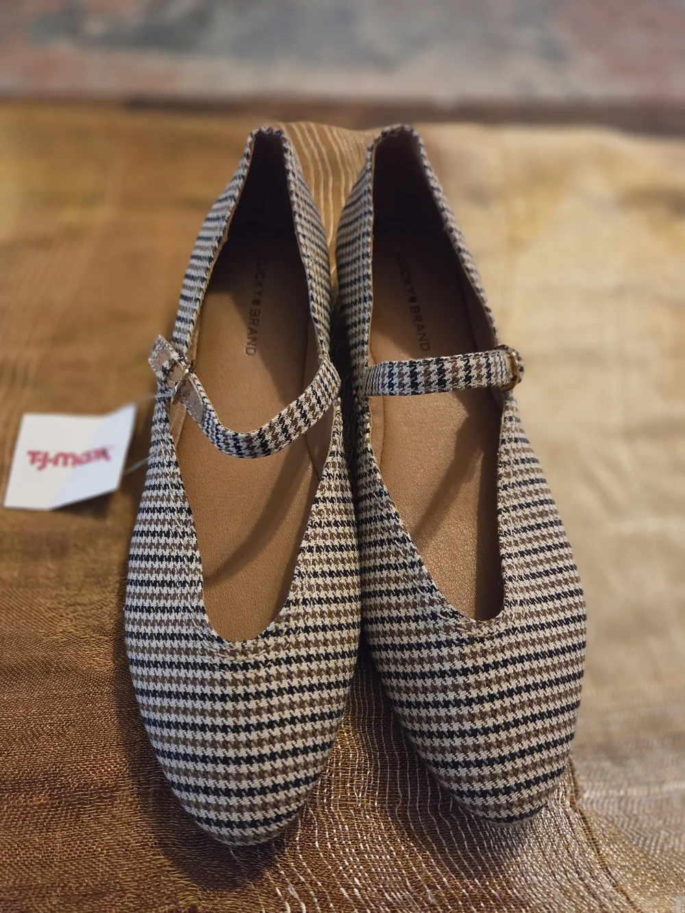NWT Lucky Brand Classic Houndstooth Mary Jane Flats - Tan/Black